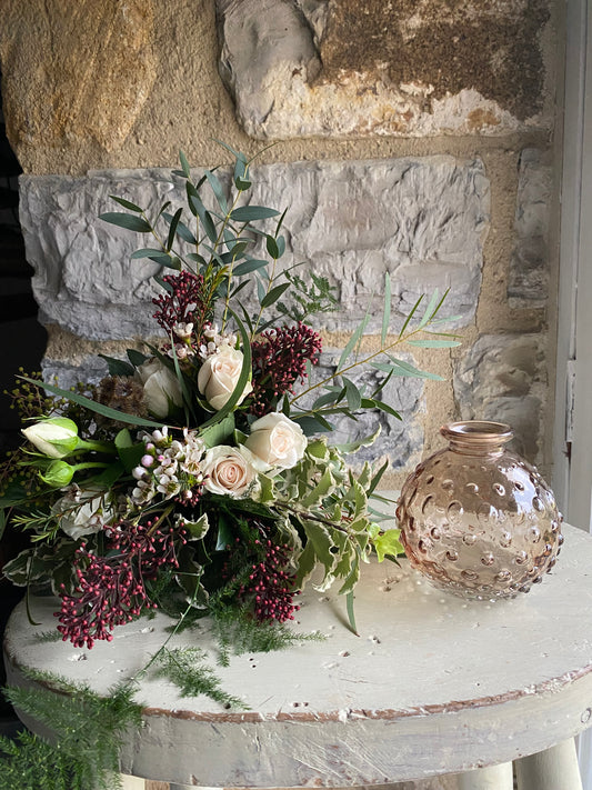 Pretty Vase in champagne - including posy of flowers